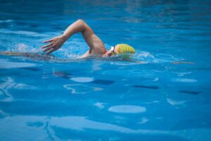 Nghiên cứu kỹ luật cược bơi lội